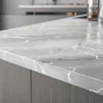 viele haushalte beschädigen oberflächen, weil sie spülmittel abends falsch anwenden. erfahren sie, wie sie schäden vermeiden und oberflächen richtig pflegen können.